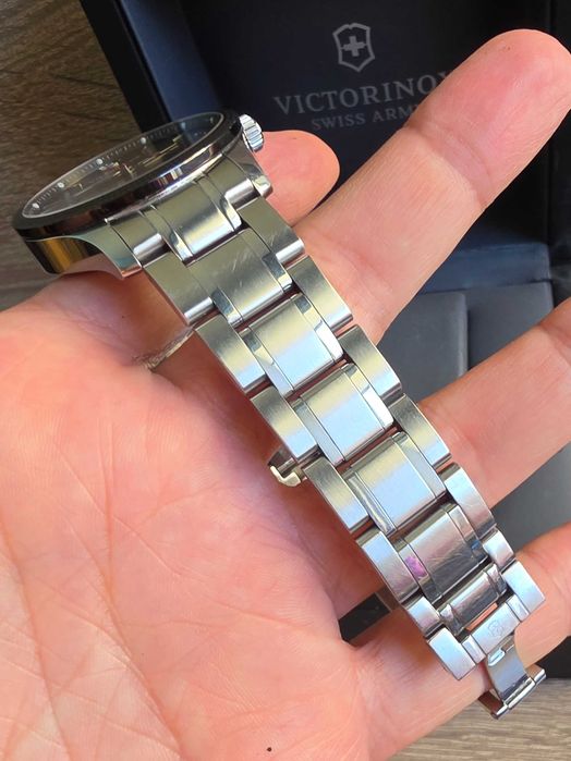 БАРТЕР Victorinox Alliance MECHANICAL ETA Caliber 2824-2