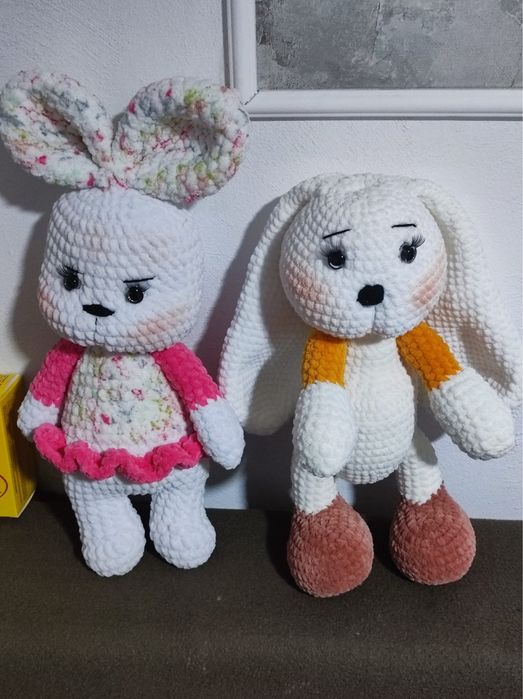 Iepuraș croșetat handmade din materiale hipoalergenice – cadou deosebit
