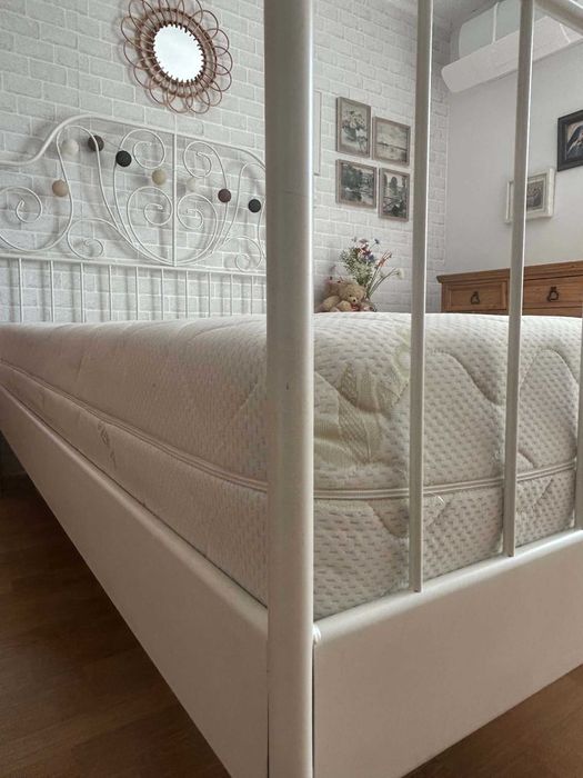 Двойно легло IKEA LEIRVIK + подматрачни рамки + матрак