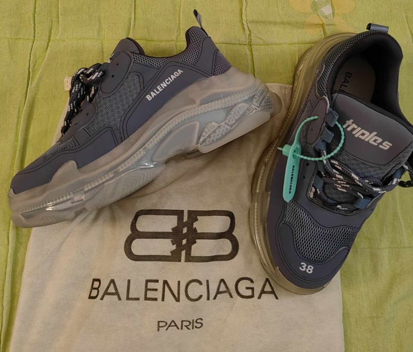 Промоция Лот  Balenciaga нови 39