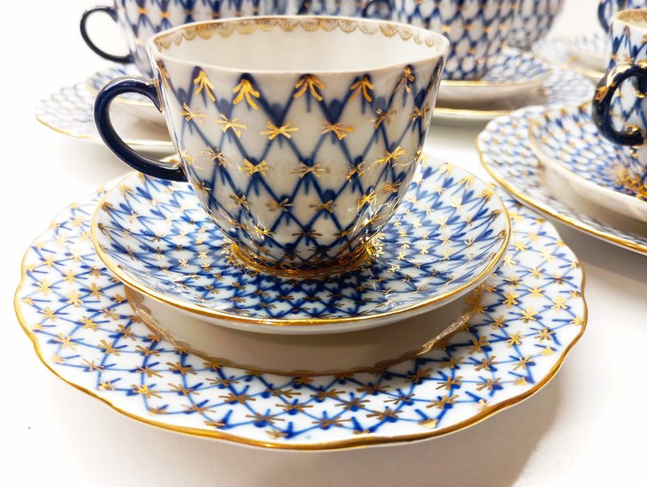 Руски порцелан. Сервиз.