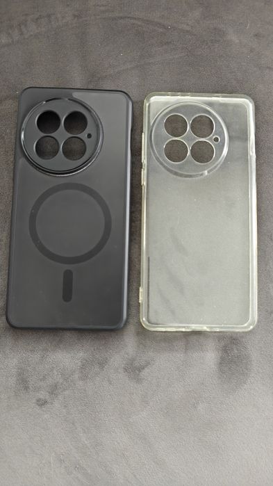 Vând husă OnePlus 13