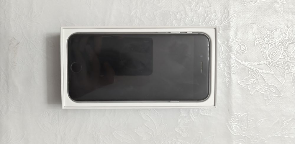 IPhone 6s  16  GB