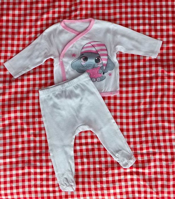 Бебешки дрехи различни размери