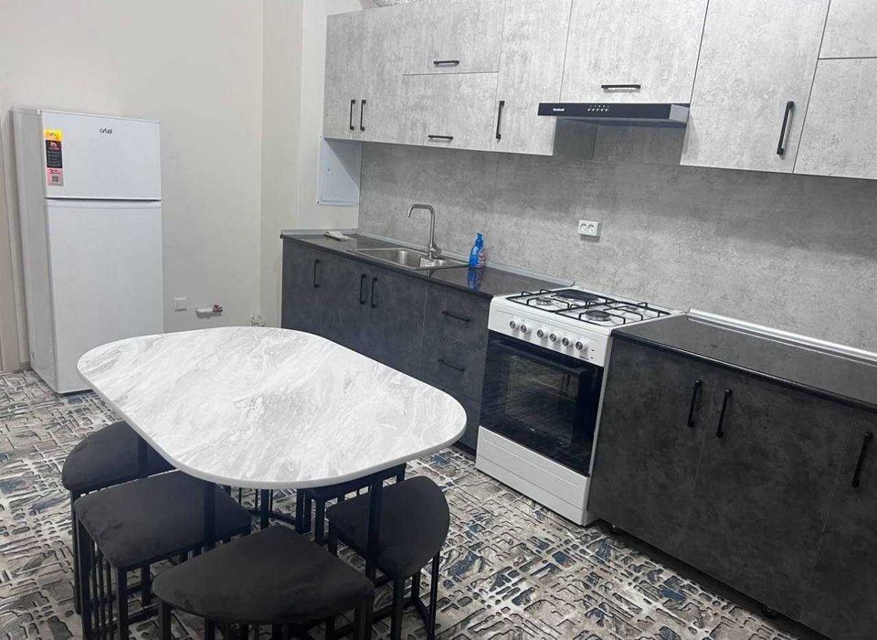 Olmazor cityda arzon 2 xonali kvartira sotiladi