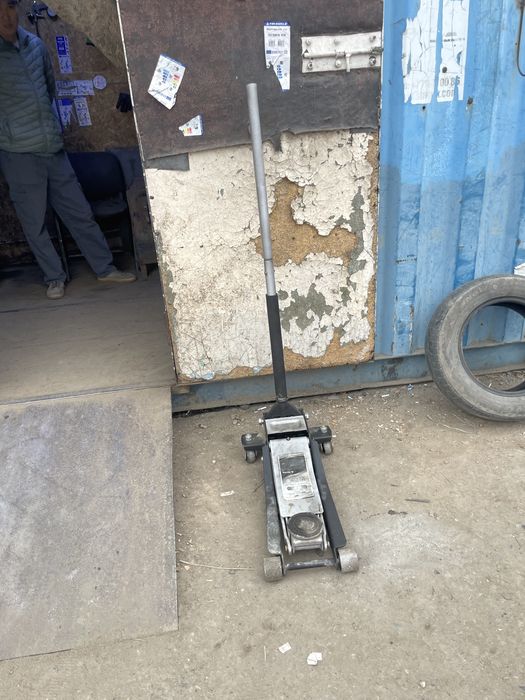 Продам шиномонтаж ( вулканизацию)