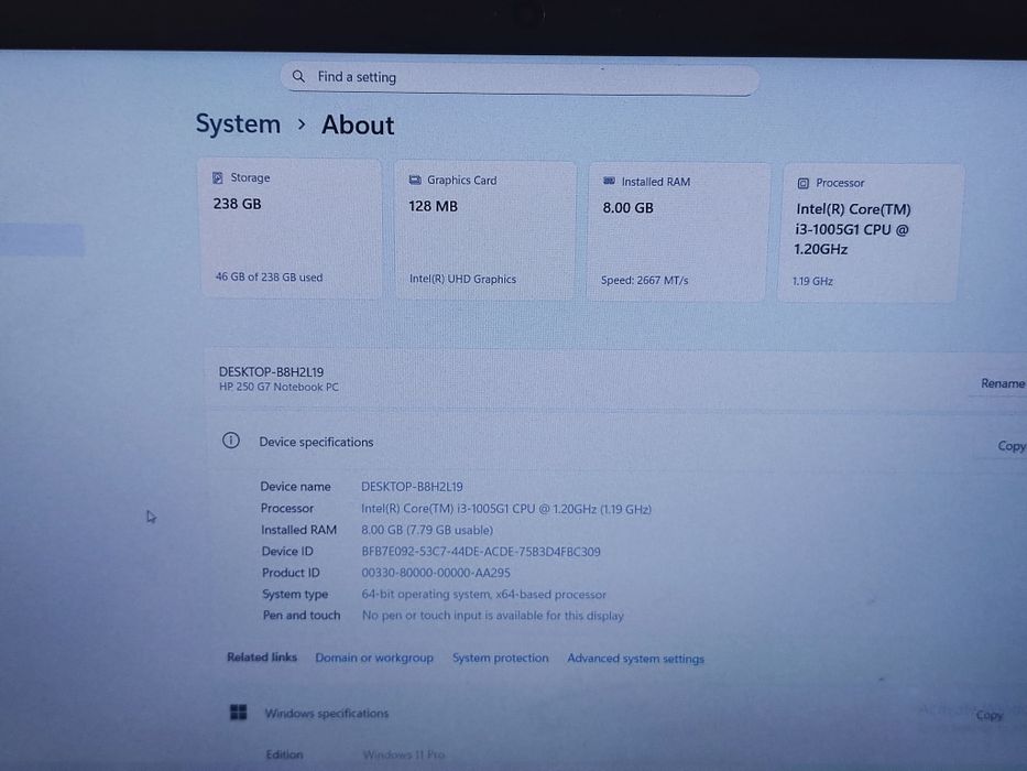 HP 250 G7 /15.6/ i3-1005G1 /8GB ram/256 GB nvme