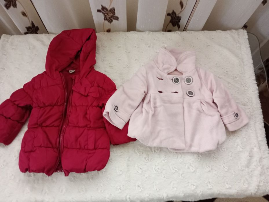 Vând  hăinuțe  fetiță mărimile:,68,74,80,86