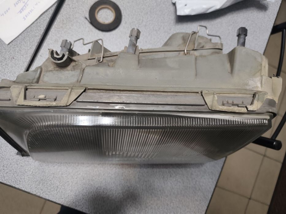 Фар и Части за Мерцедес w124