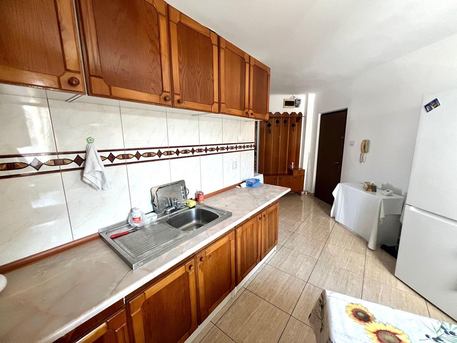 Apartament 2 camere decomandat, mobilat cu balcon-Soveja-City Mall