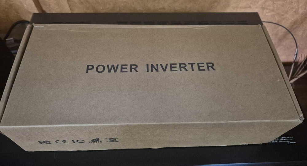 Inverter 12V LA 220 V 2600W Nou nout