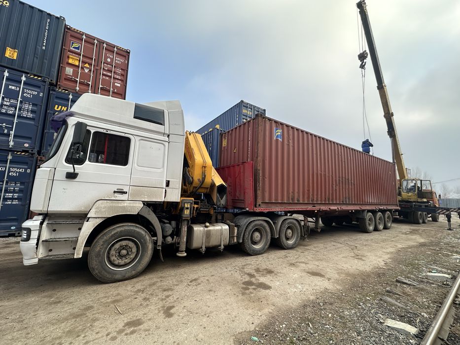 Манипулятор длинномер контэйнеровоз