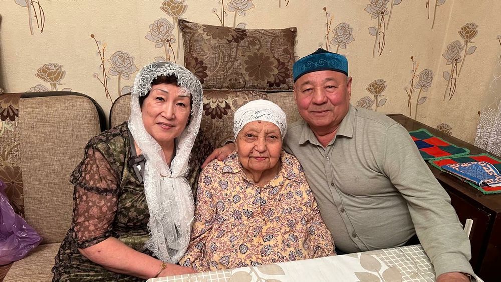 Много чего листайте