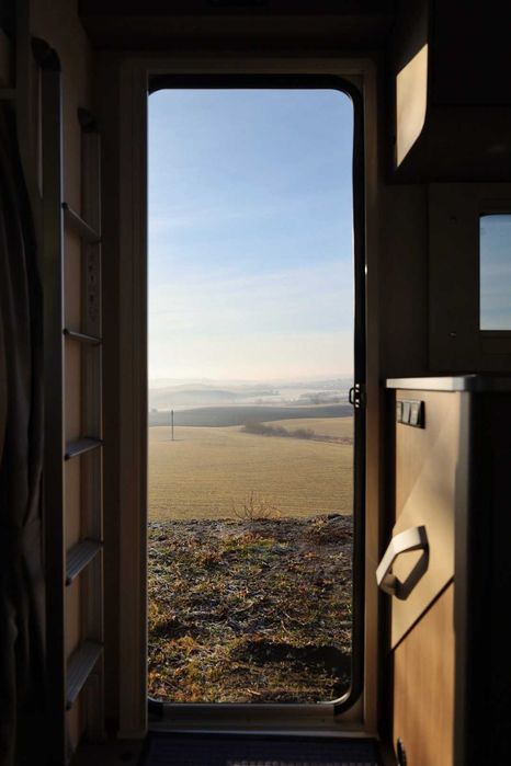 Inchiriere autorulota Carado Pro