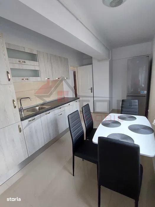 Apartament cu 2 camere decomandat, loc de parcare subteran - Rediu - C