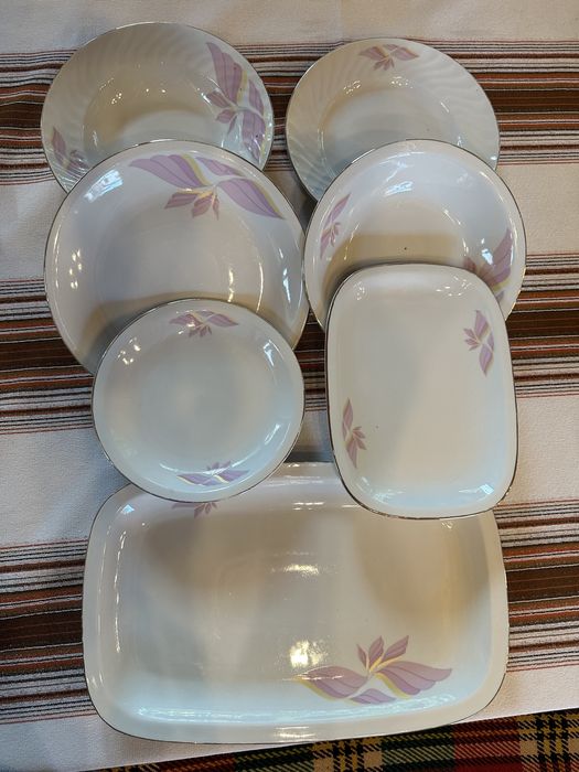 Сервиз за хранене