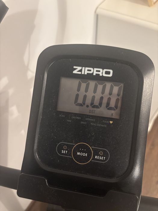 Bicicleta Zipro micuta