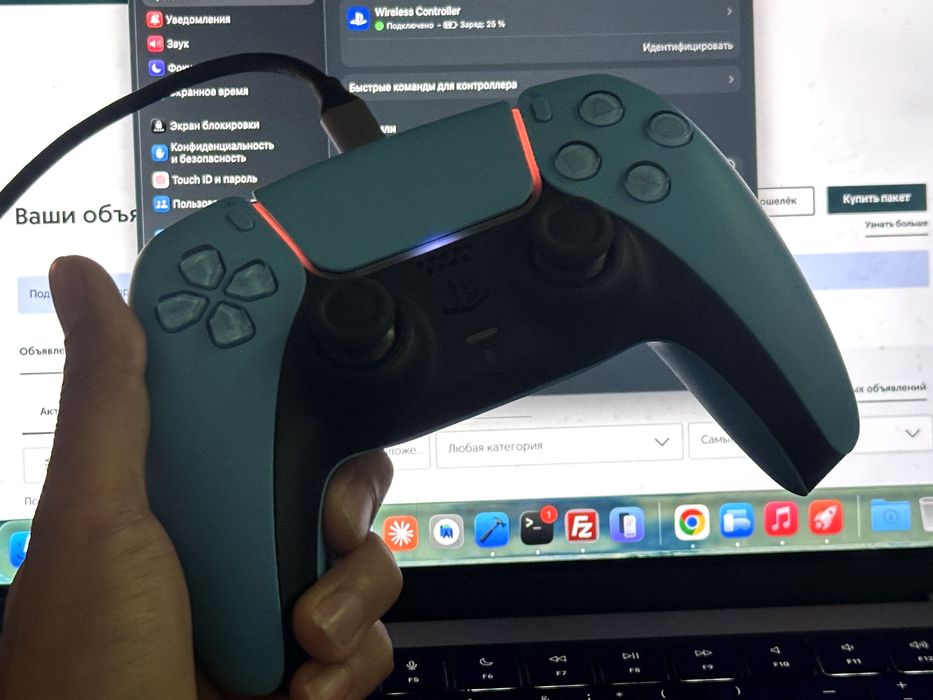 DualSense геймпад (PS5)