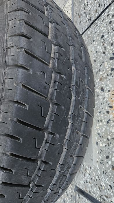 Летни бусови гуми  225 / 65R 16 C