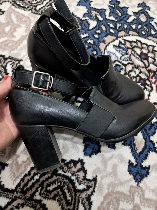 Tufli turkiya kabluk klassika