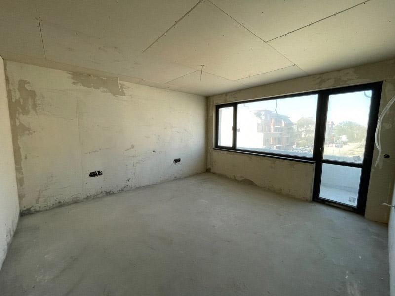 Продава се Къща в Царево - 183 кв.м за 1100 €/кв.м - Снимка #10