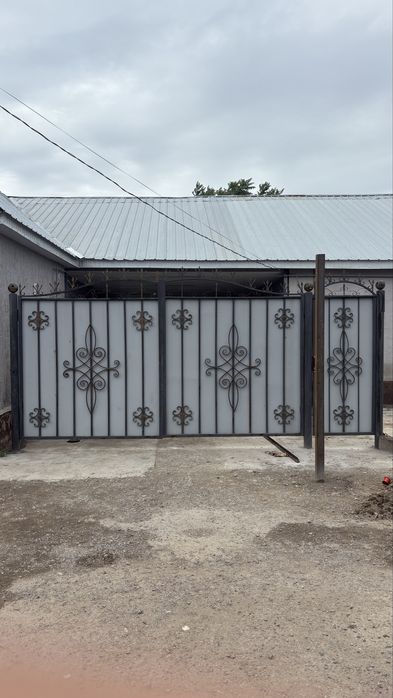 Продам ворота для дома