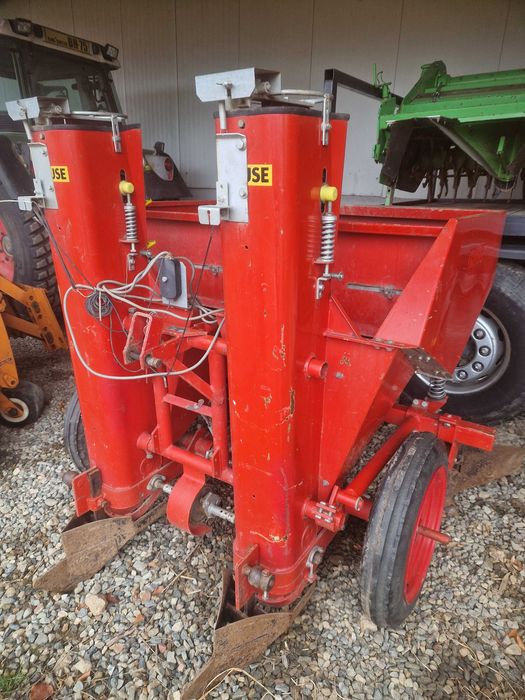 Masina de plantat cartofi Gruse pe 2 randuri