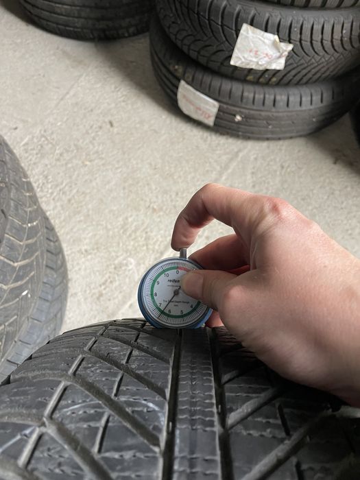 235/55/17 GOOD YEAR 4бр. 5-6.5мм