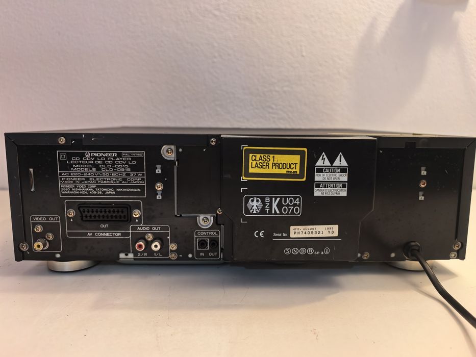 CD Pioneer CLD D515 Laser Disc video disc