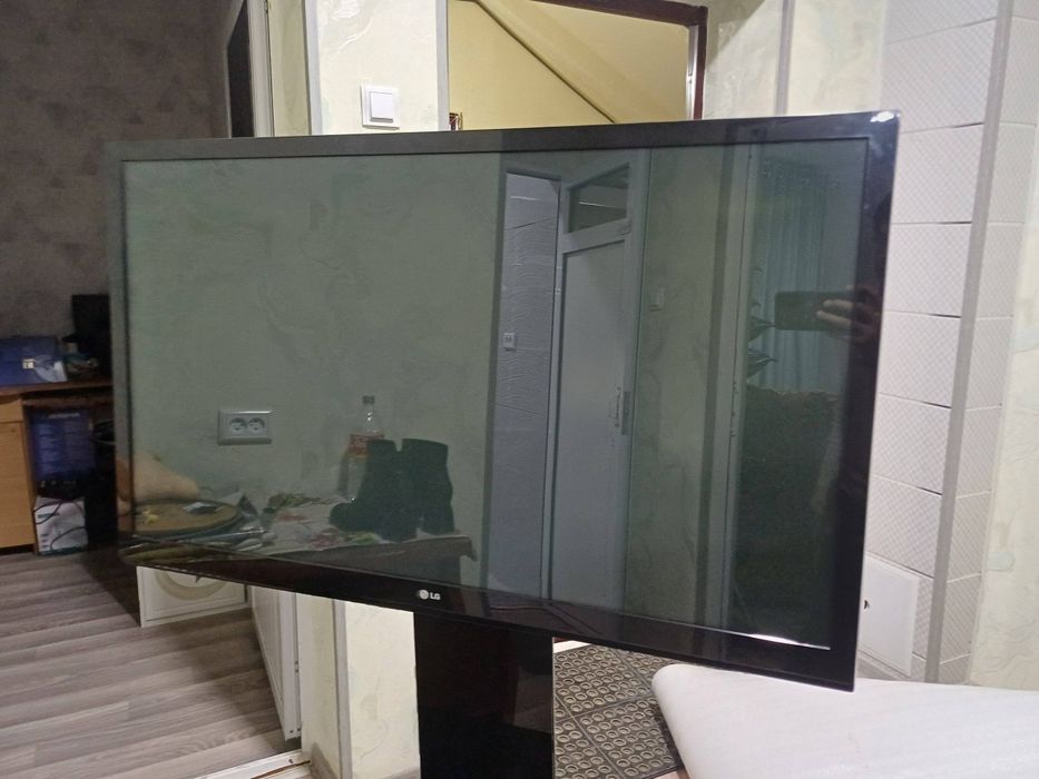 LG televizor 42 razmer