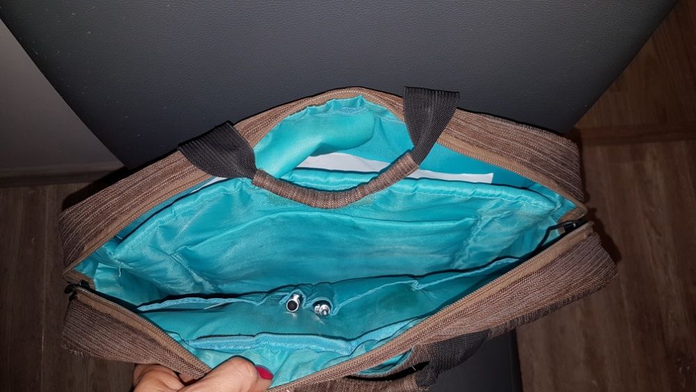 geanta laptop utilizata