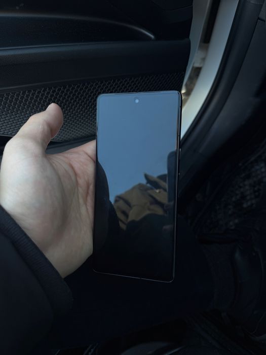 Продам телефон Pixel 7