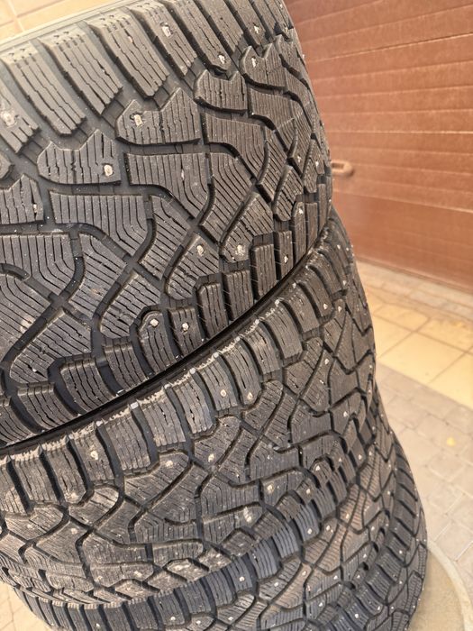 Шины Pirelli 275/50/20
