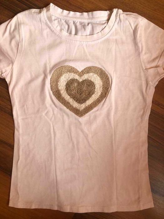 разпродажба на тениски