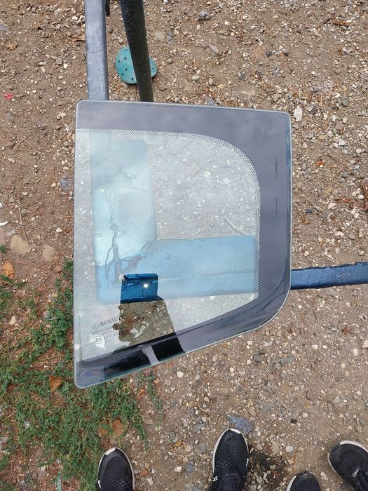 Задно ляво малко стъкло от Renault Megane 3/III