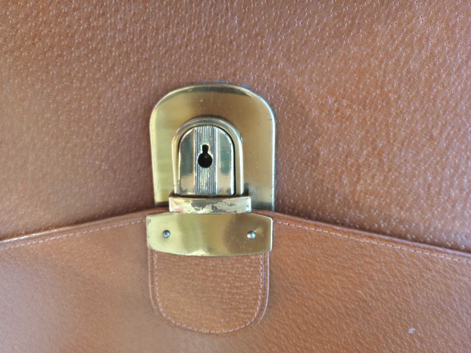 Бизнес чанта естествена кожа, нова