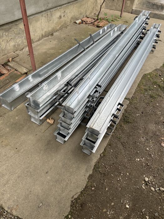 Matrite metalice/ forme metalice stâlpi de beton gard/ spalieri vie