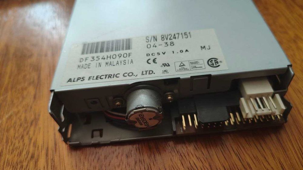 Дисковод ALPS DF354H090F 3.5" 1.44 MB