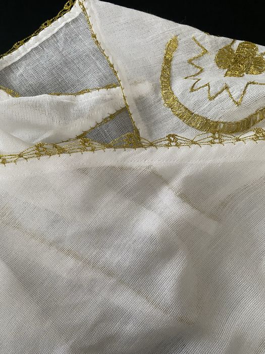 Кърпа, забрадка за носия