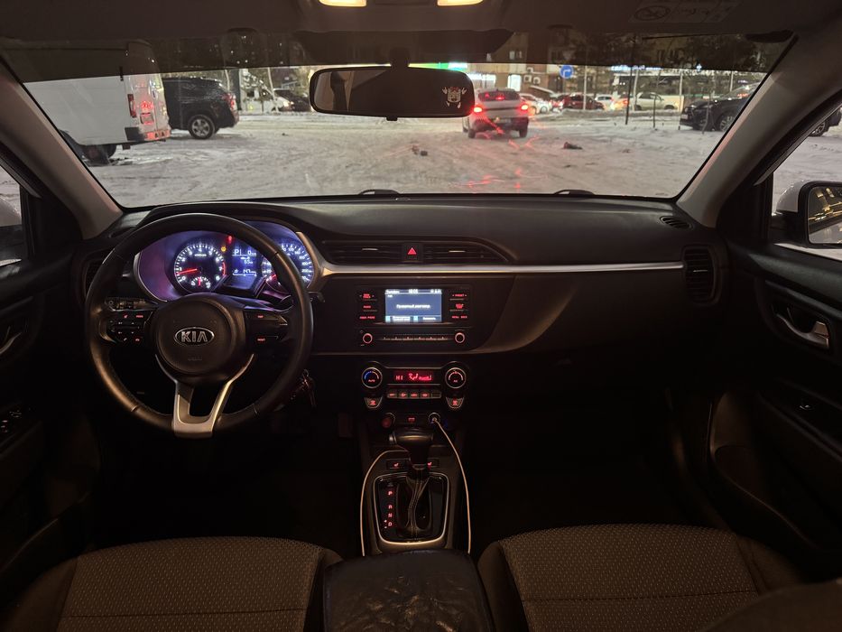 Прожается Kia Rio