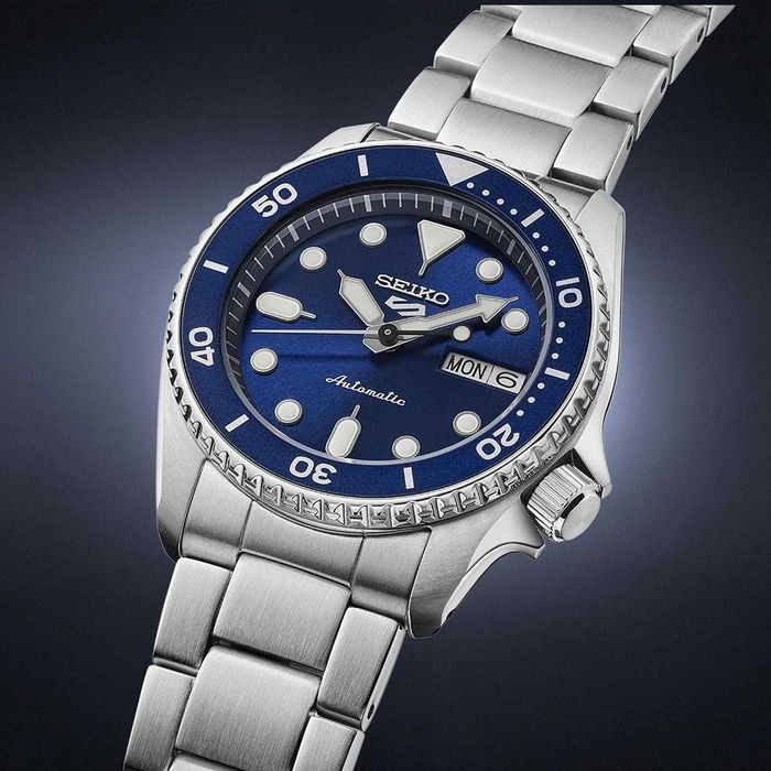Seiko 5 Diver Blue Dial 38mm SRPL77