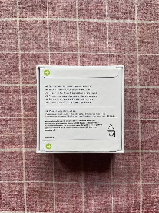 Căsti Apple AirPods Gen 4 ANC (NOI, SIGILATE)