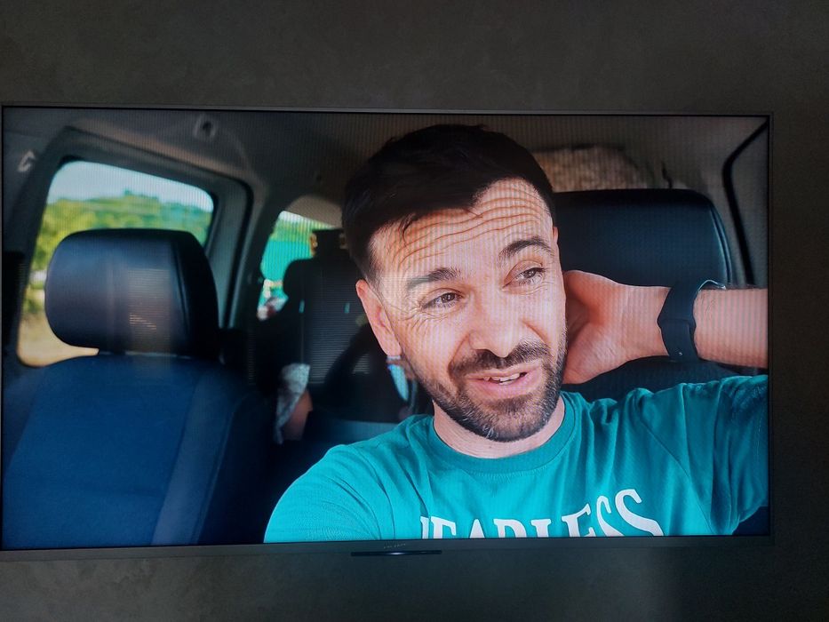 Vând televizor Sony