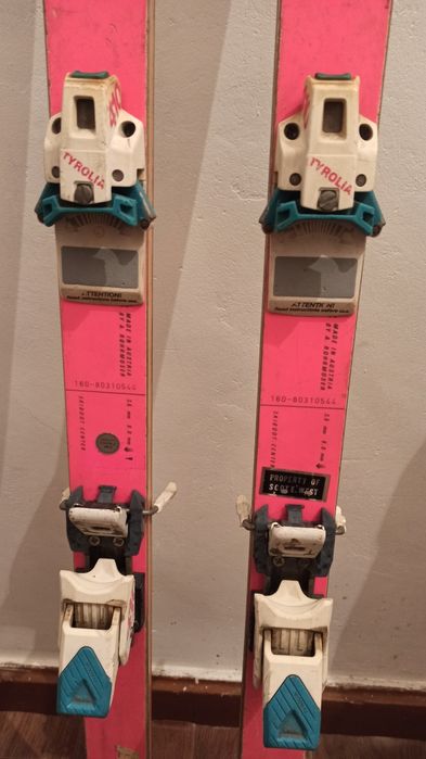 Лыжи горные 160 см