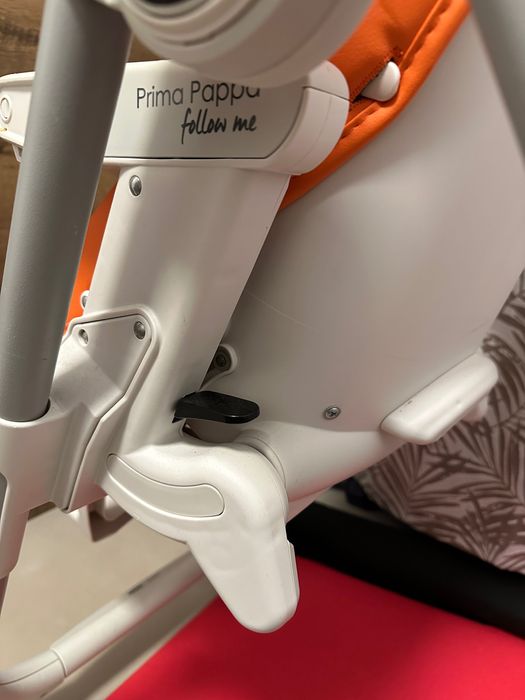 Детско столче за хранене Peg Perego PRIMA PAPPA Follow Me, Много запазено, всички аксесоари, произведено в Италия