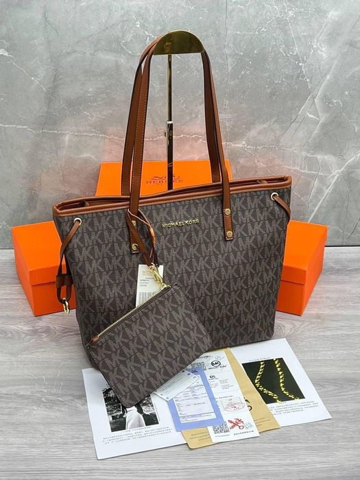 Продам Женские сумочки