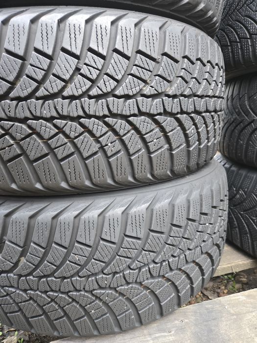 4бр. 225 50 16 Kumho зимни.