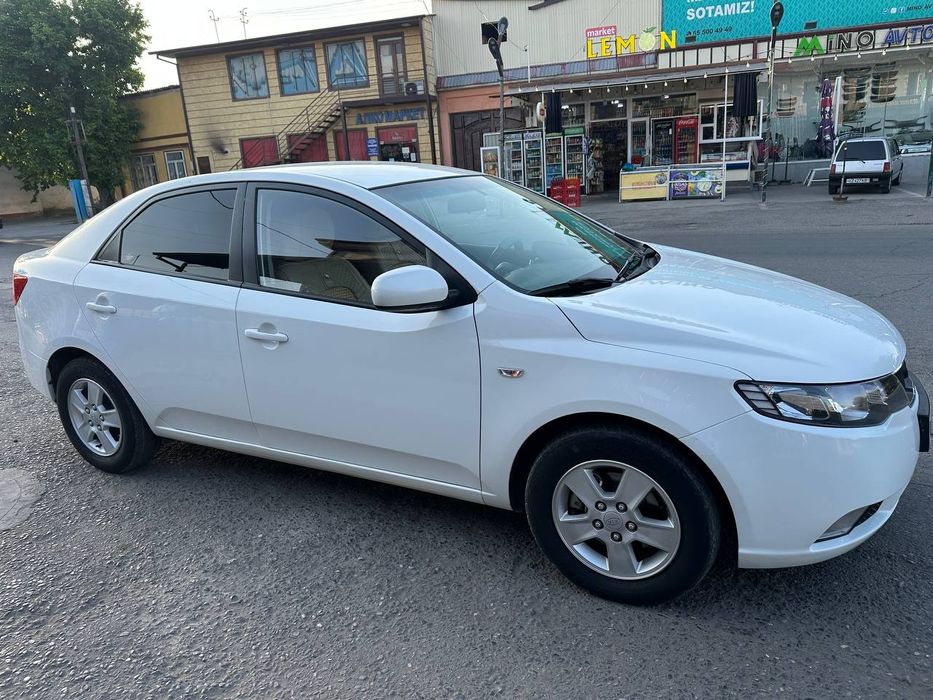 KiA Fortee в отличном состоянии