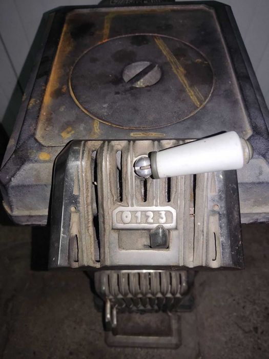 Автентична ретро печка на дърва Металургия 2