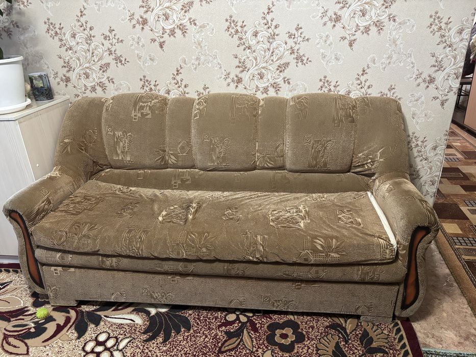 Отдам диван БЕСПЛАТНО